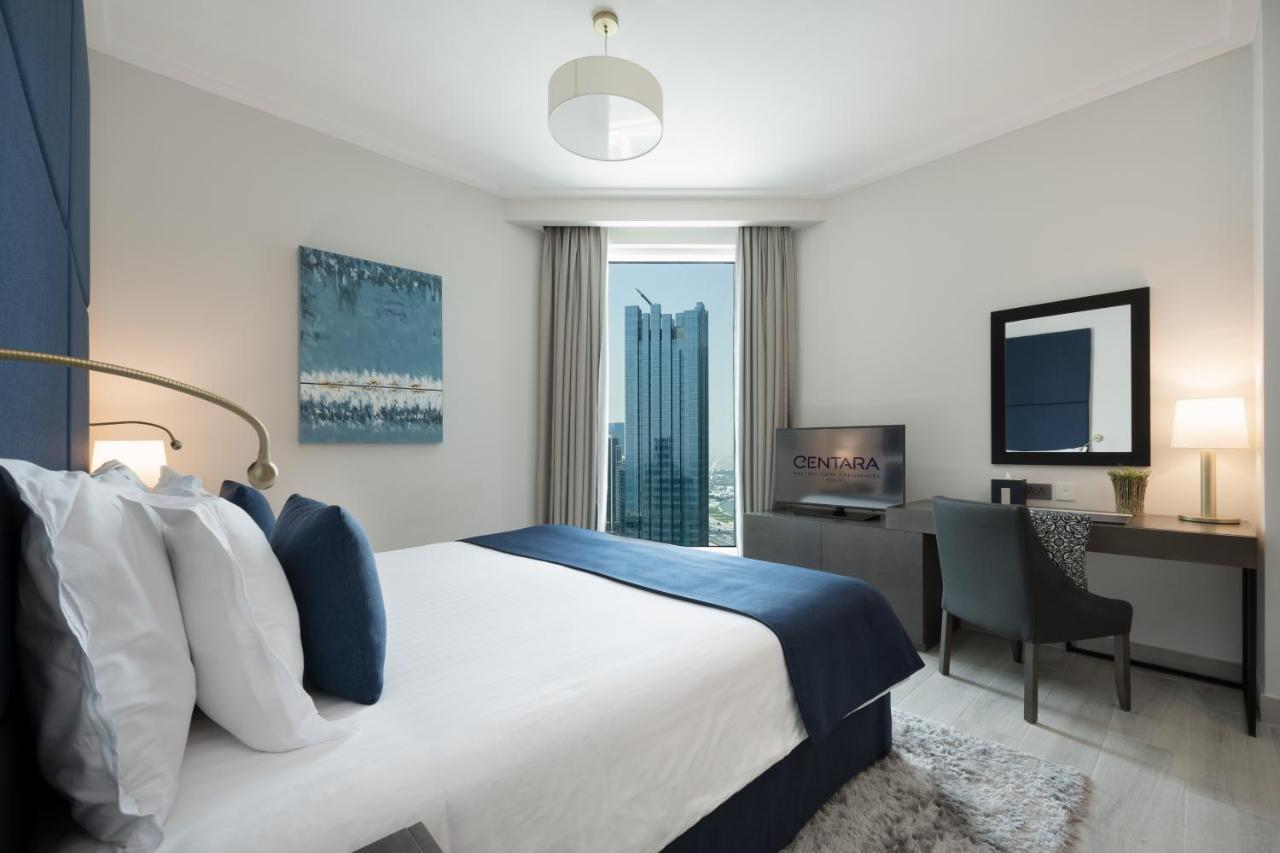 Centara West Bay Hotel & Residences Ντόχα Εξωτερικό φωτογραφία A bedroom at the hotel